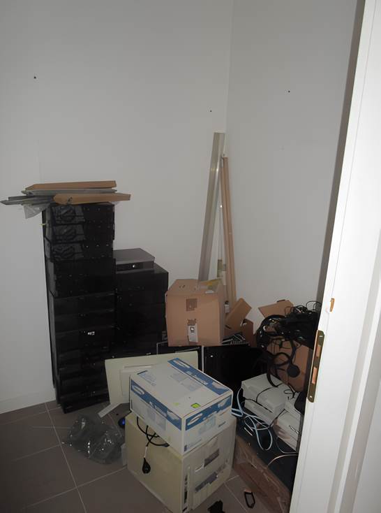 Photo 8