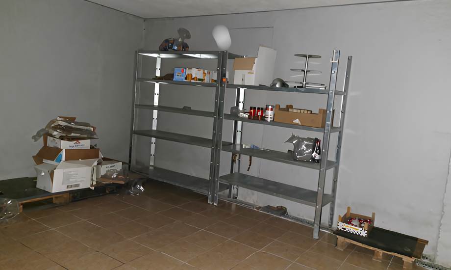 Photo 10