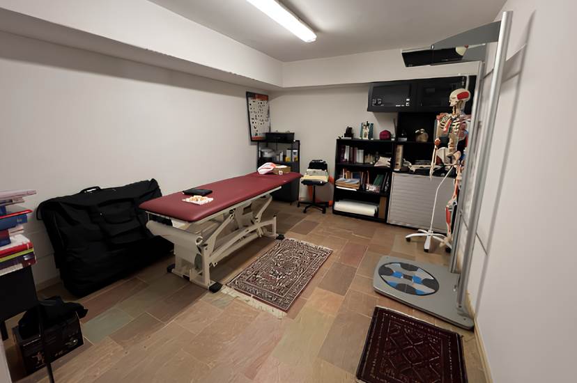 Photo 12