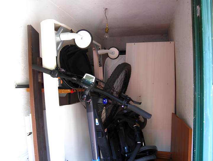 Photo 10